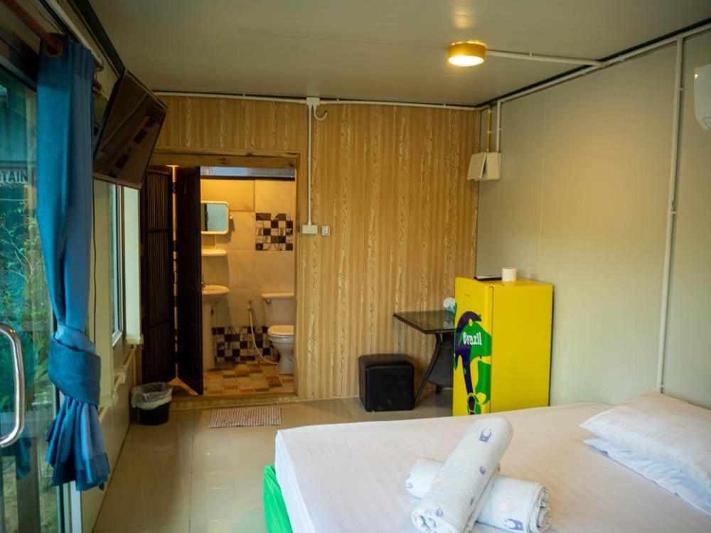 Beach Box Resort At Rimlay 罗勇 外观 照片