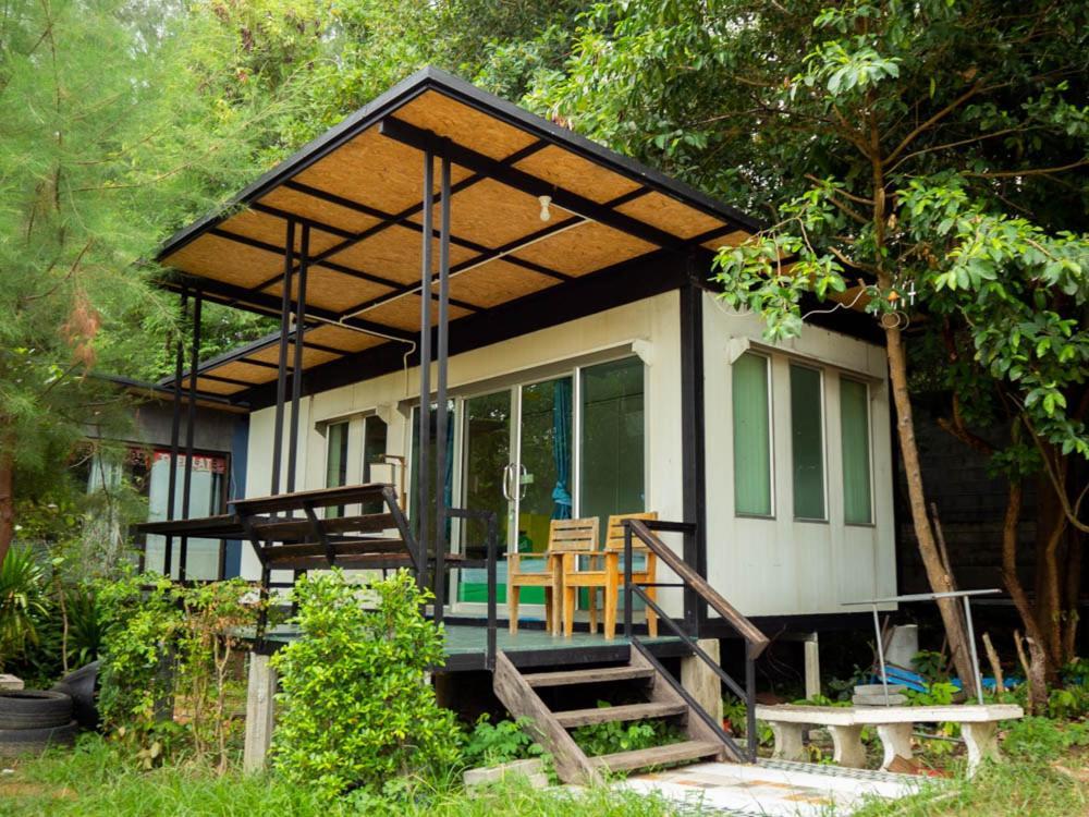 Beach Box Resort At Rimlay 罗勇 外观 照片